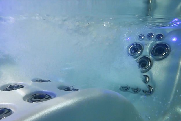 virivky_marquis_spas_signature_hk_trysky
