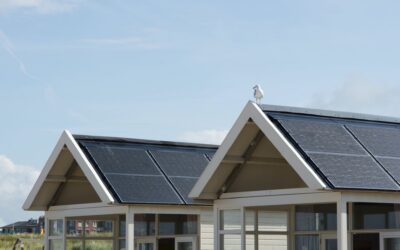 Poznáte výhody využitia fotovoltaiky pre svoj domáci wellness a saunu?
